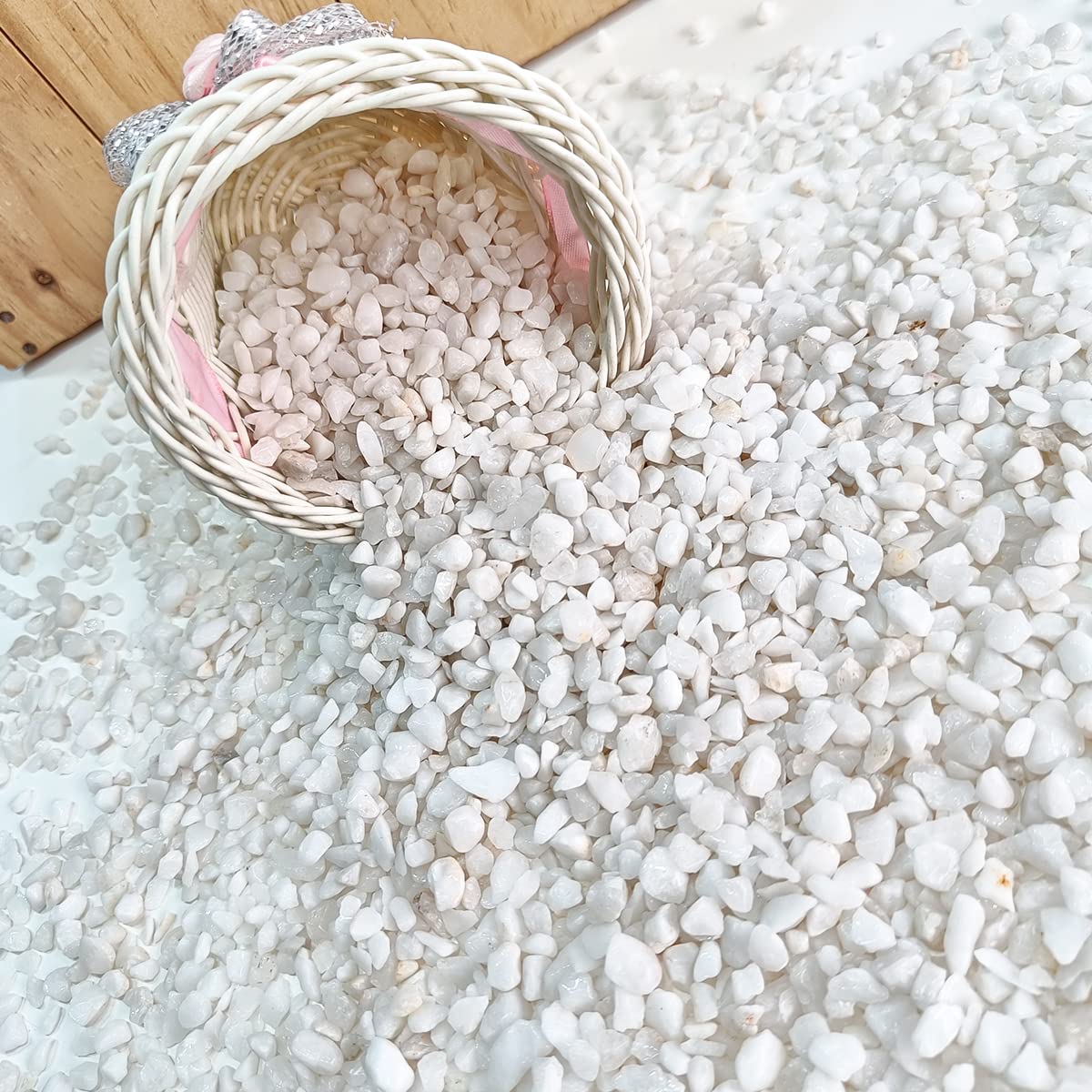 White Agate Chips Stone - Image 2